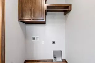 363 Battery Ave, De Pere, WI 54115 - Photo 14