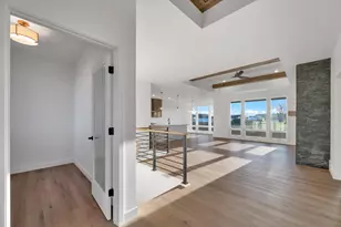 713 Royal Saint Pats Dr, Wrightstown, WI 54180 - Photo 6