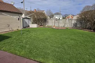 1421 21st St, Manitowoc, WI 54220 - Photo 36