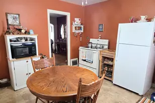 1421 21st St, Manitowoc, WI 54220 - Photo 6