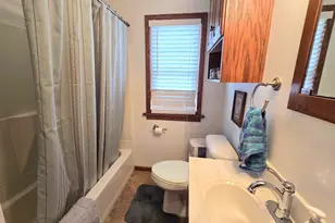 1421 21st St, Manitowoc, WI 54220 - Photo 14