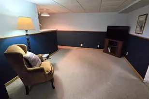 1421 S 21st St, Manitowoc, WI 54220 - Photo 24