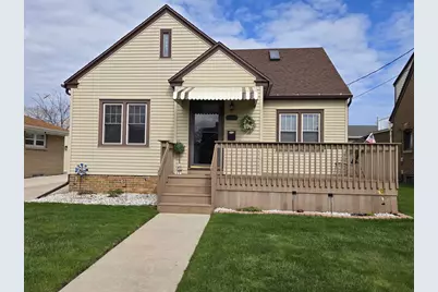 1421 S 21st Street, Manitowoc, WI 54220 - Photo 2