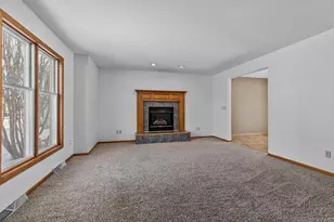 861 Carissa Ct, Omro, WI 54963 - Photo 4