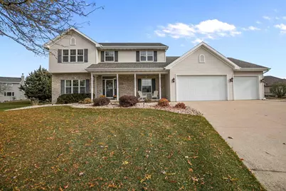4144 N Foxglove Lane, Appleton, WI 54913 - Photo 1
