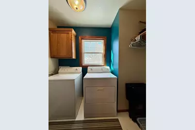 363 Sunnybrook Drive, Oshkosh, WI 54904 - Photo 10