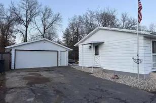 524 Wisconsin St, Waupaca, WI 54981 - Photo 20