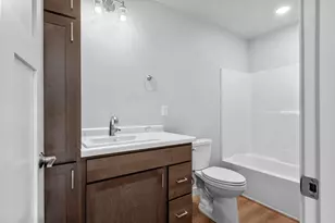 210 Clubhouse Ln, Kimberly, WI 54913 - Photo 6