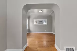 1014 Stuart St, Green Bay, WI 54301 - Photo 8