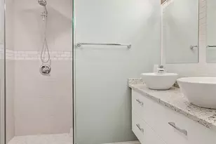 7125 N Longacre Rd, Fox Point, WI 53217 - Photo 10