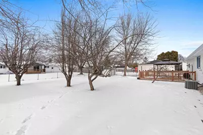 855 Greenfield Trail, Oshkosh, WI 54904 - Photo 52