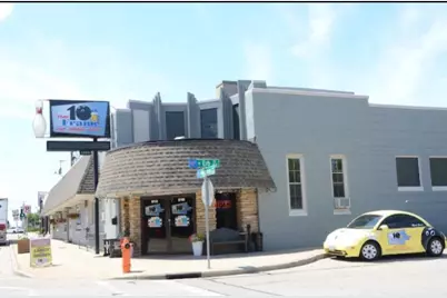 618 W Wisconsin Avenue, Appleton, WI 54911 - Photo 16