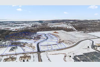 171 Hidden Valley Circle, Fond du Lac, WI 54937 - Photo 2