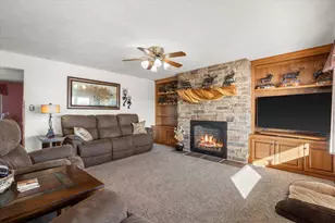 1110 S Allen Rd, Green Bay, WI 54311 - Photo 4