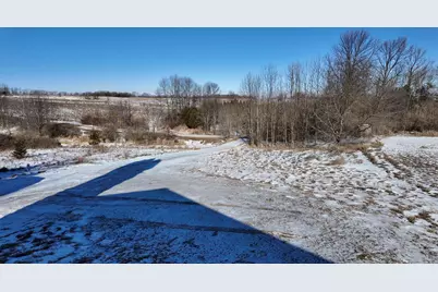 E5121 Lovers Lane, Kewaunee, WI 54216 - Photo 6