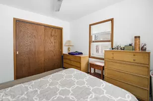 1928 S Lawe St, Appleton, WI 54915 - Photo 6