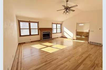 W6178 Westlake Court, Fond du Lac, WI 54937 - Photo 10