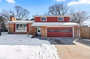 3263 S Clay St, Green Bay, WI 54301 - Photo 4