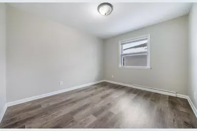 1201 W Brewster Street, Appleton, WI 54914 - Photo 12