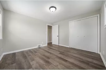 1201 W Brewster Street, Appleton, WI 54914 - Photo 18