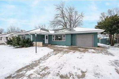 1201 W Brewster Street, Appleton, WI 54914 - Photo 2