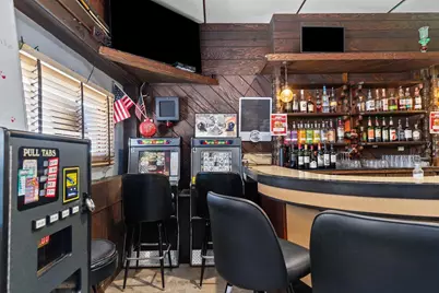 344 Bowen Street, Oshkosh, WI 54901 - Photo 16