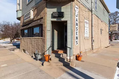 344 Bowen Street, Oshkosh, WI 54901 - Photo 2