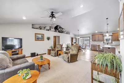 444 Sunny Vista Court, Seymour, WI 54165 - Photo 4