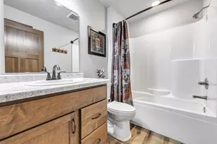 444 Sunny Vista Ct, Seymour, WI 54165 - Photo 18