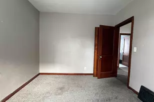 1211 Wells St, Marinette, WI 54143 - Photo 14