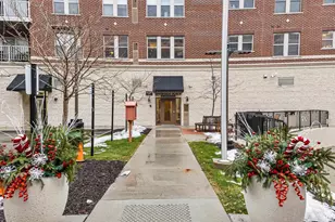 118 S Washington St, Green Bay, WI 54301 - Photo 2