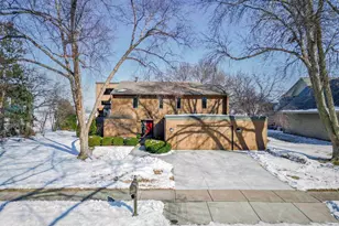 2136 White Swan Dr, Oshkosh, WI 54901 - Photo 74