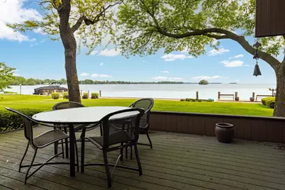 2136 White Swan Drive, Oshkosh, WI 54901 - Photo 56