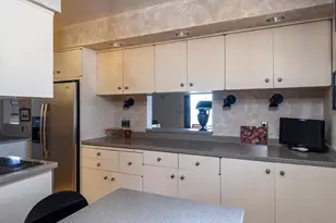 2136 White Swan Dr, Oshkosh, WI 54901 - Photo 20