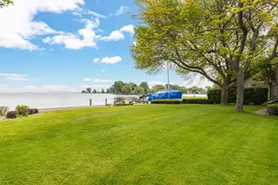 2136 White Swan Dr, Oshkosh, WI 54901 - Photo 58