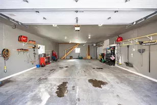 1429 E Gunn St, Appleton, WI 54915 - Photo 8