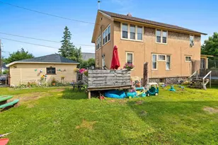 1318 Prescott St, Marinette, WI 54143 - Photo 12