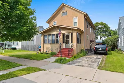 1318 Prescott Street, Marinette, WI 54143 - Photo 2