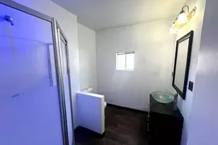 618 N Baird St, Green Bay, WI 54302 - Photo 6