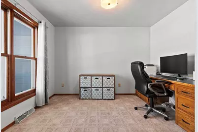 2180 Cumberland Drive, Green Bay, WI 54311 - Photo 4