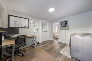 402 W 10th Ave, Oshkosh, WI 54902 - Photo 16