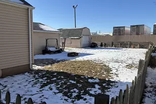 915 S Outagamie St, Appleton, WI 54914 - Photo 10