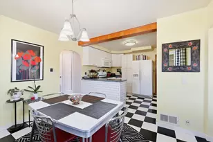 807 N Badger Ave, Appleton, WI 54914 - Photo 8