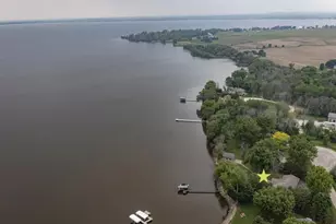 9205 Willow Ln, Fremont, WI 54940 - Photo 14