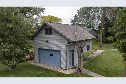 9205 Willow Lane, Fremont, WI 54940 - Photo 36