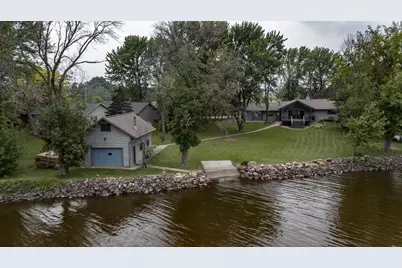 9205 Willow Lane, Fremont, WI 54940 - Photo 2