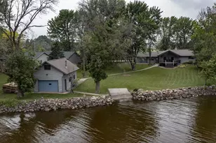 9205 Willow Ln, Fremont, WI 54940 - Photo 2