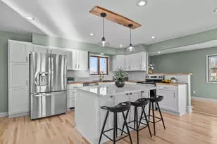 5429 Broderick Rd, Omro, WI 54963 - Photo 4