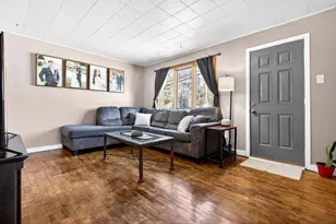 1221 Hillcrest Dr, Kaukauna, WI 54130 - Photo 4