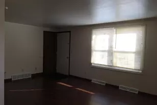 933 Shea Ave, Green Bay, WI 54303 - Photo 10